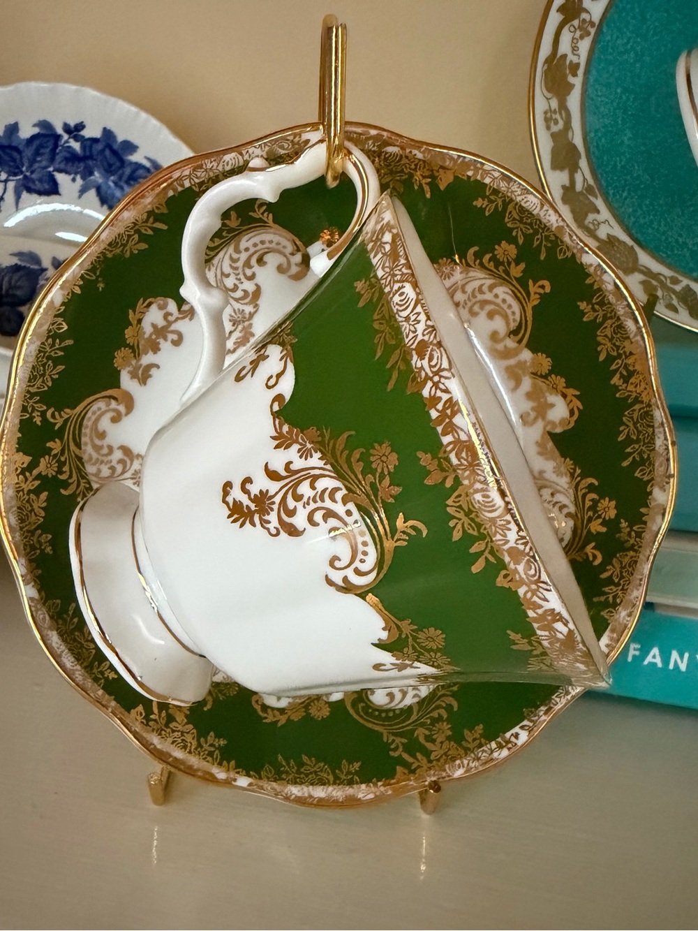 Royal Albert Bone China Cup & Saucer – Emerald & Gold Scrollwork - Picture 3 of 9